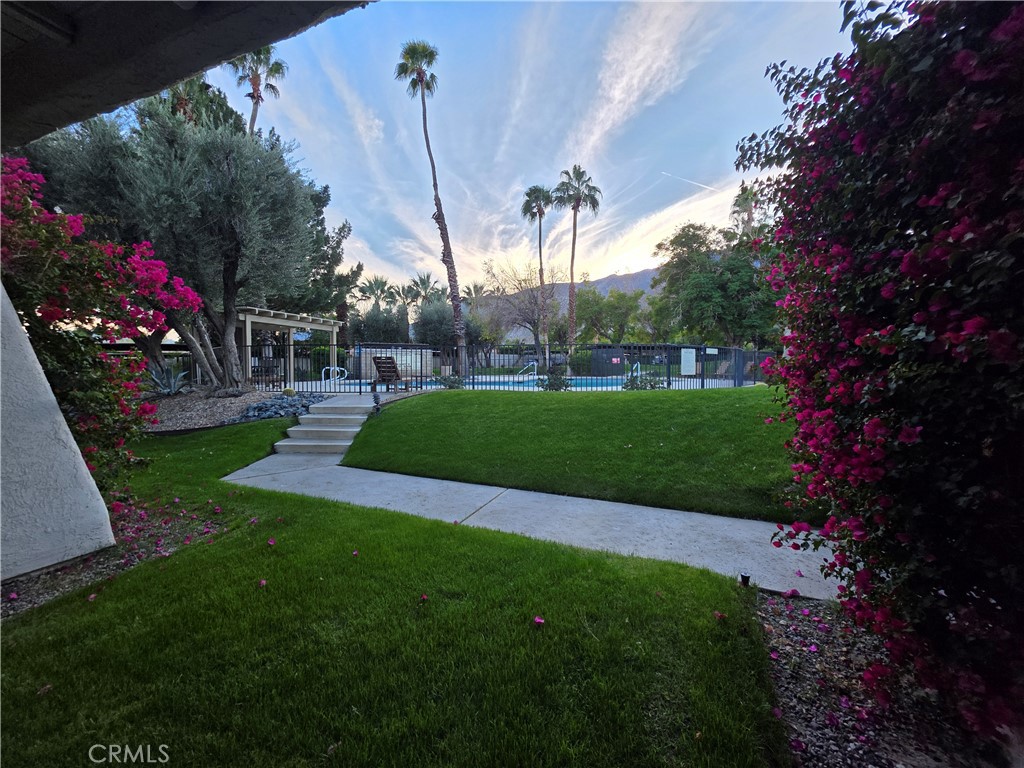 Palm Springs Villas I (33115) - Residential