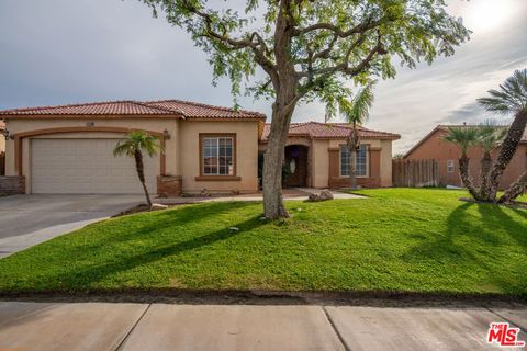 Photo of 31320 Via Pared, Thousand Palms, CA 92276 (MLS # 26649079)