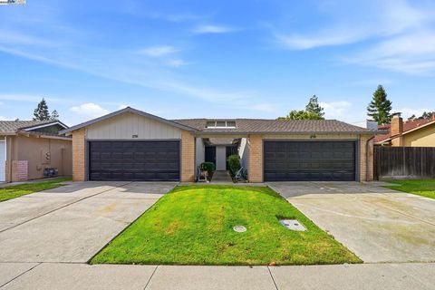 1728 Silver Creek Circle Stockton CA 95207