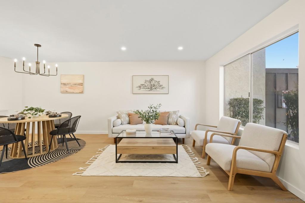458 Ridgeway