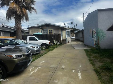 Tiny photo for 153 157 S Laurel Street, Ventura, CA 93001 (MLS # V1-34748)