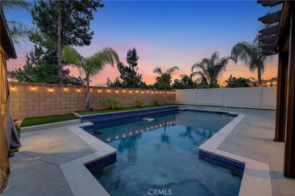 35853 Sea Smoke Street