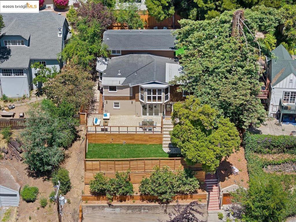 Properties 1 164 Duncan Way