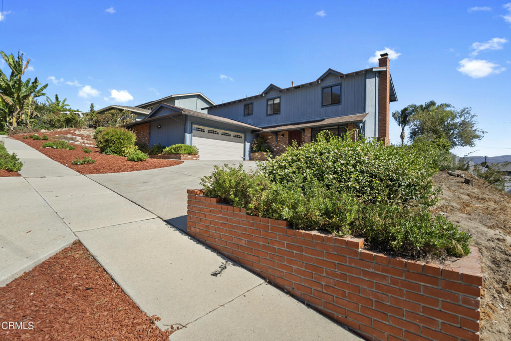 35 Robbins Court
