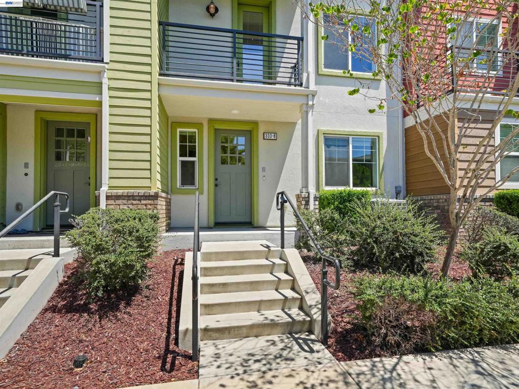 333 Basswood Cmn 8