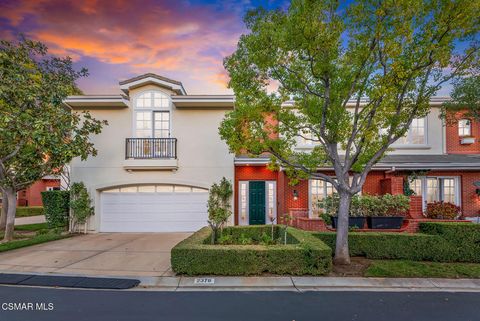 Photo of 2378 Heatherbank Court, Thousand Oaks, CA 91361 (MLS # 225005989)