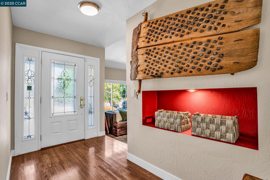 REGENCY WOODS - Residential