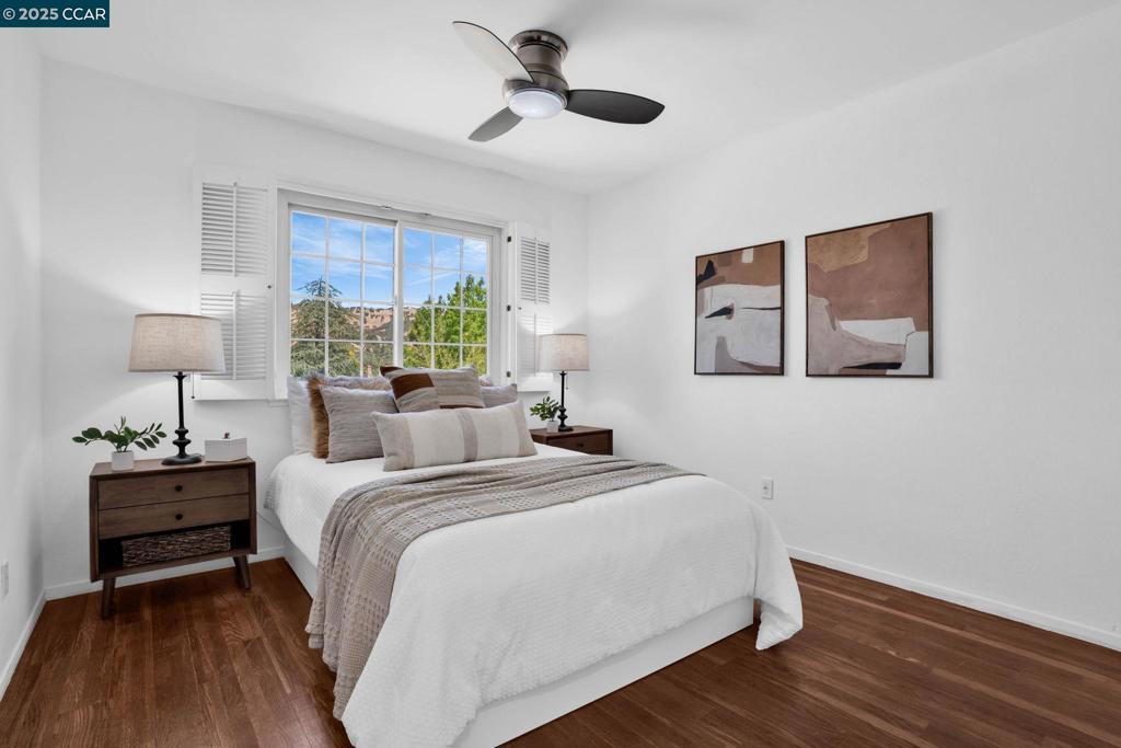 REGENCY WOODS - Residential