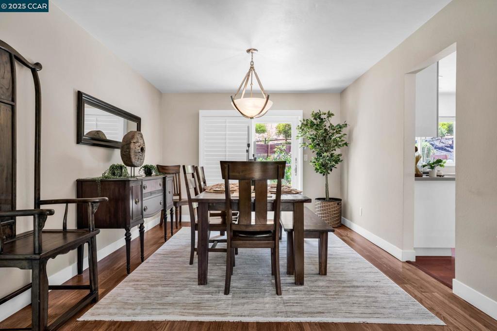 REGENCY WOODS - Residential