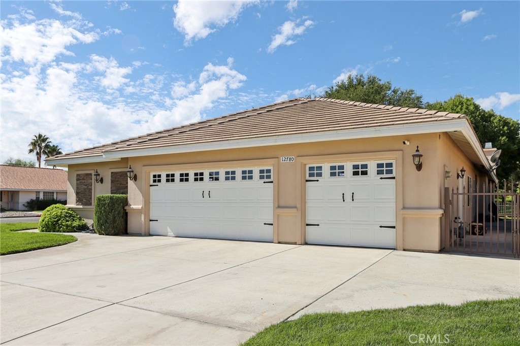12780 Golf Course Drive