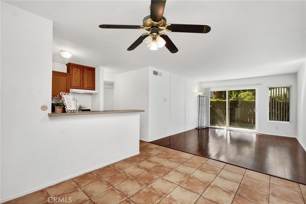 18645 Hatteras Street 184