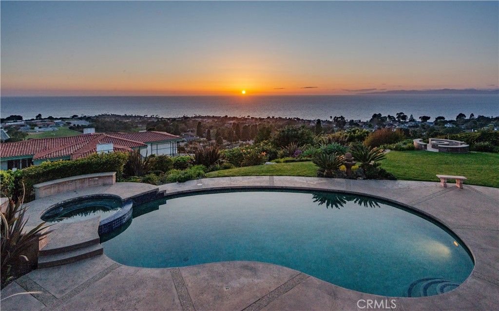 Properties 2 1509 Via Coronel