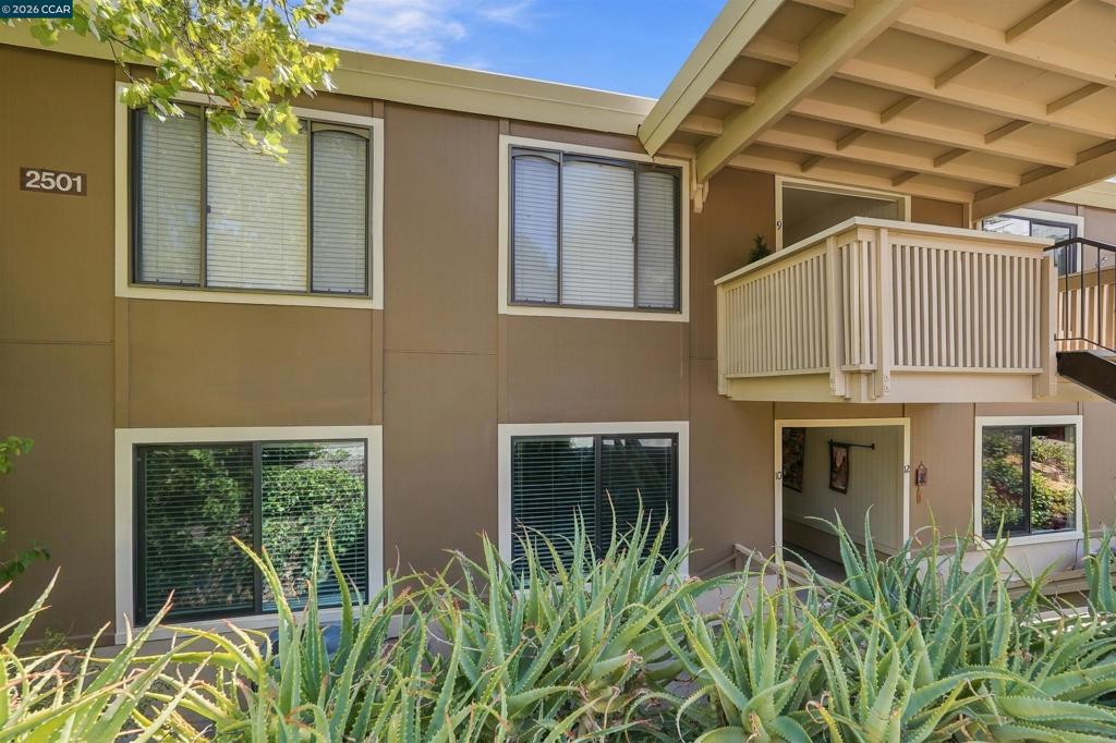 2501 Pine Knoll Dr 10