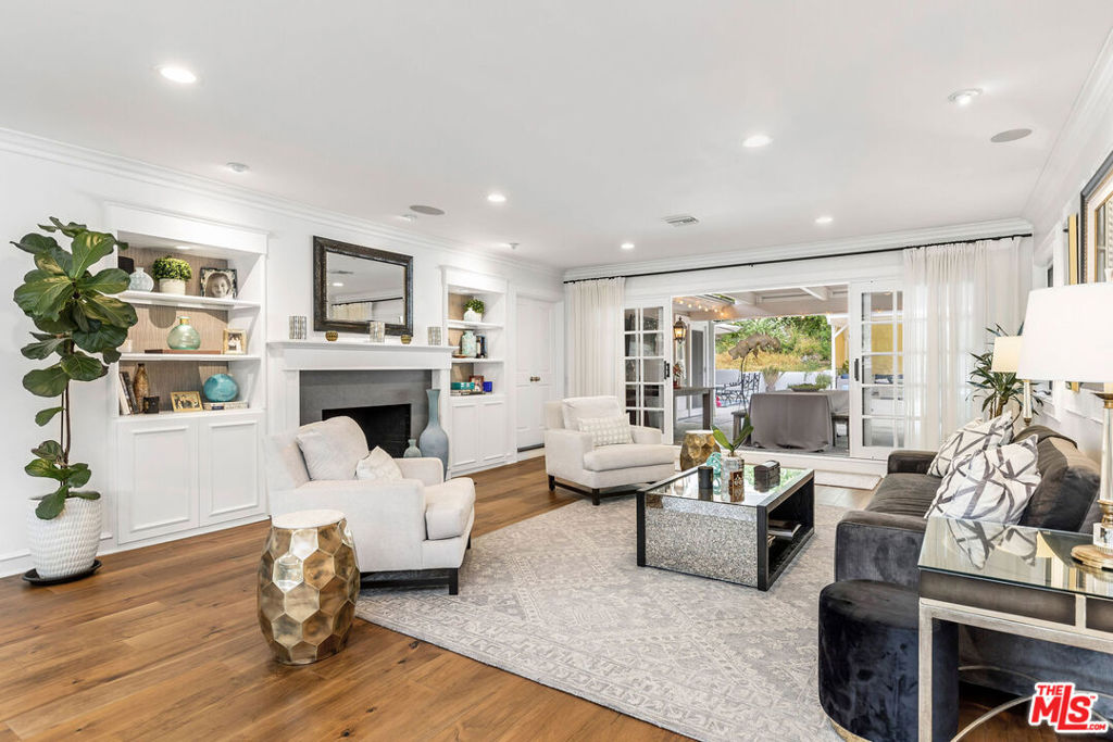 24317 Bridle Trail Road