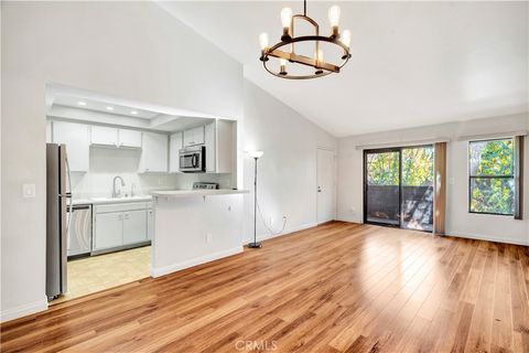 Photo of 7308 Corbin Avenue #G, Reseda, CA 91335 (MLS # SR26015716)