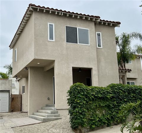 Photo of 1100 S Highland AVE, Los Angeles, CA 90019 (MLS # SR26112373)