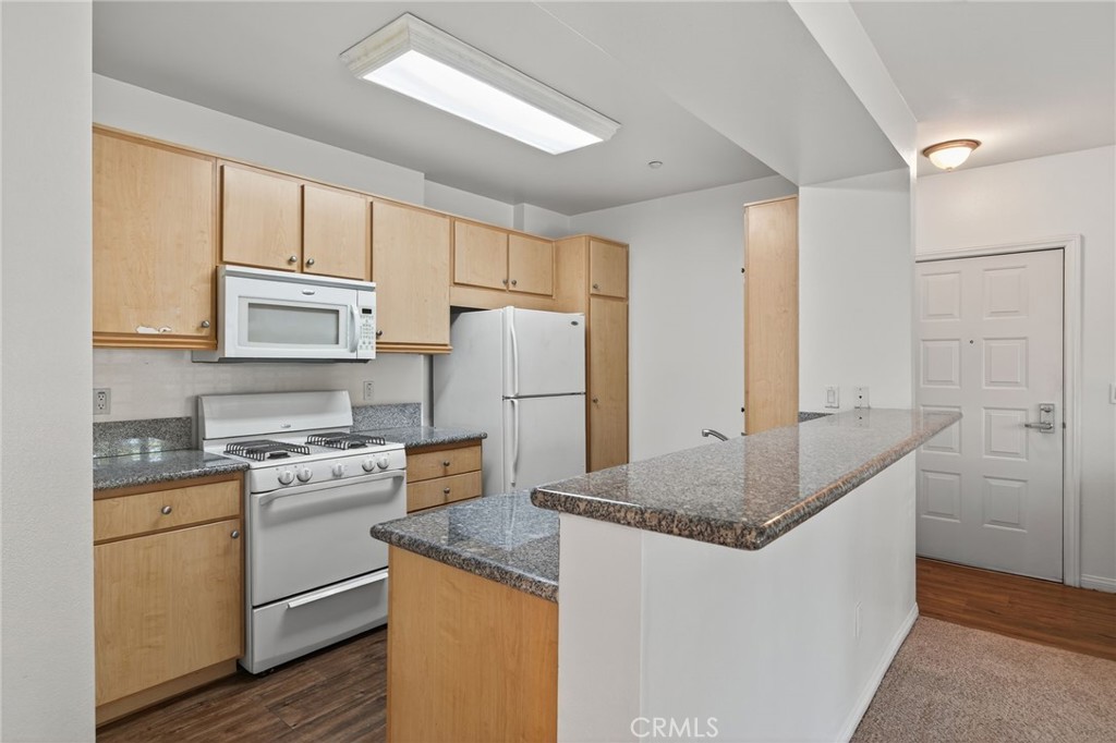 WR Senior Condos-500 - Residential