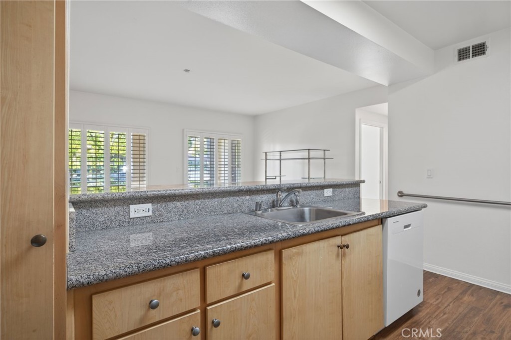 WR Senior Condos-500 - Residential