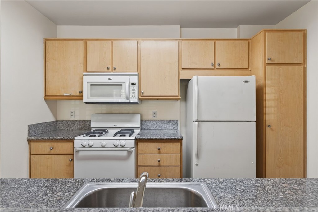 WR Senior Condos-500 - Residential