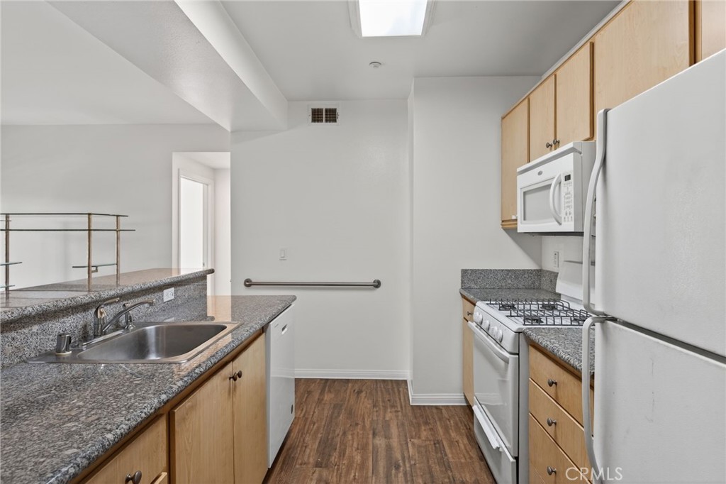 WR Senior Condos-500 - Residential