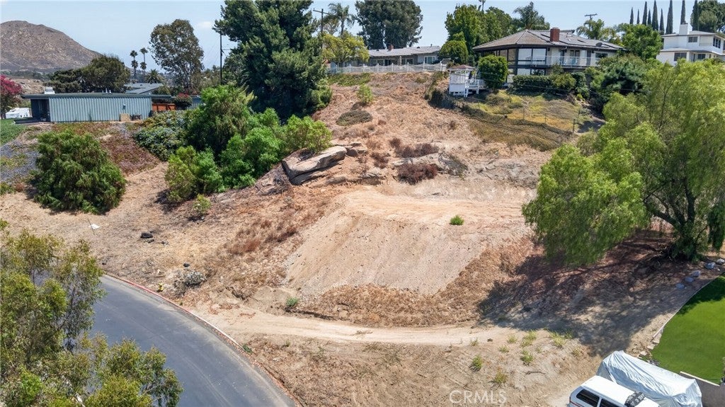 20254 Westpoint Dr.