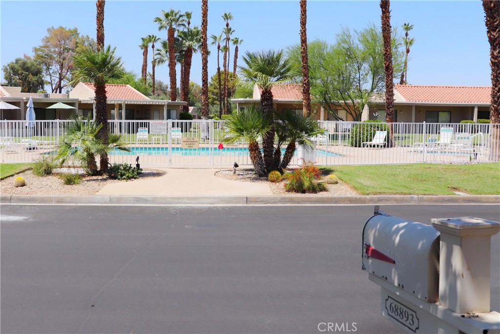 Cathedral Cyn CC SFR (33610) - Residential