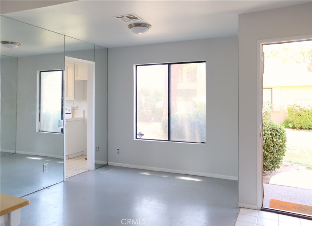 Cathedral Cyn CC SFR (33610) - Residential