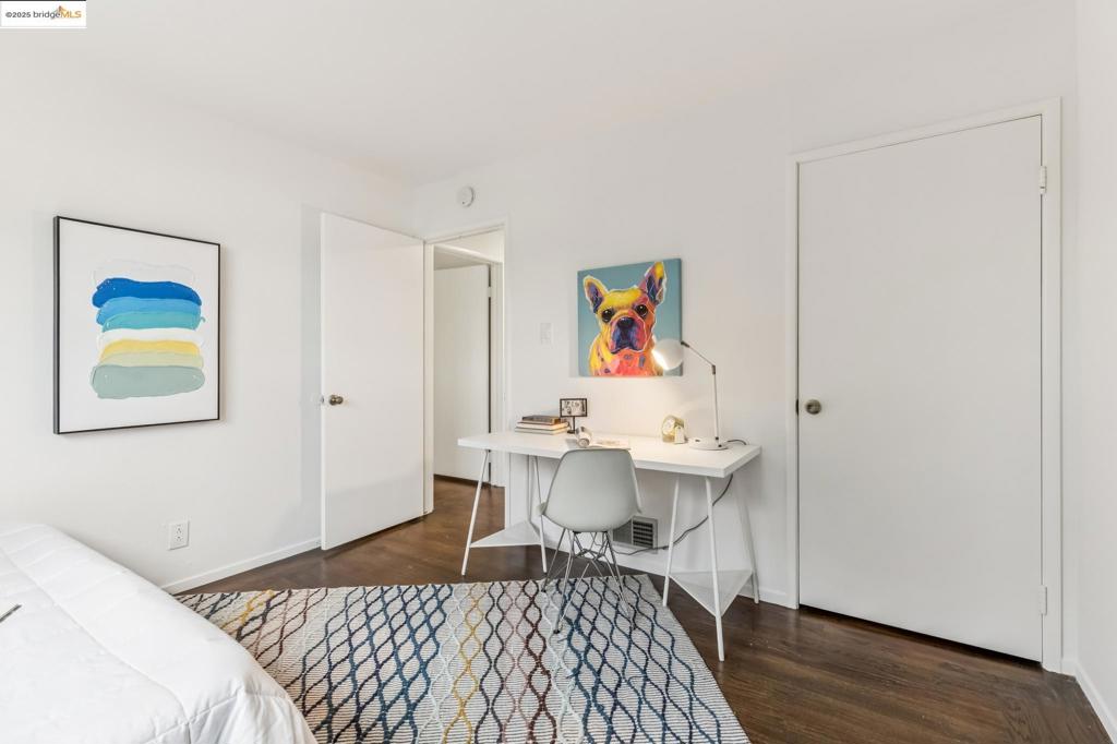 RICHMOND VIEW - Residential