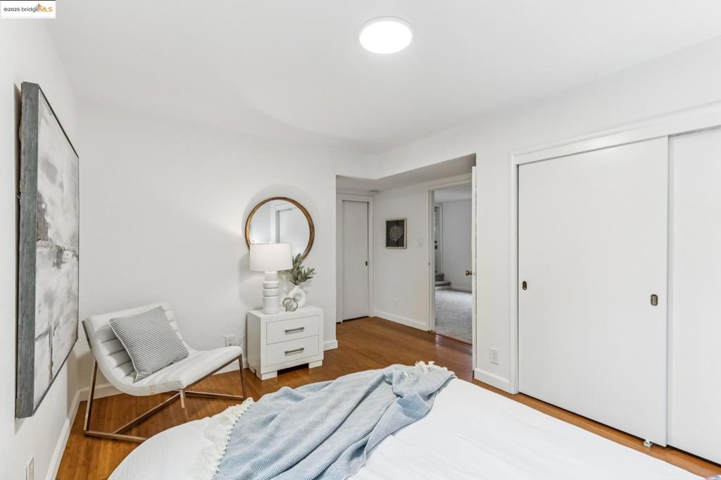 RICHMOND VIEW - Residential