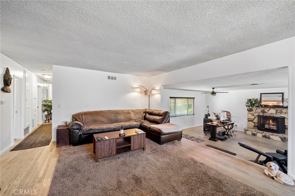 821 N Magnolia Avenue