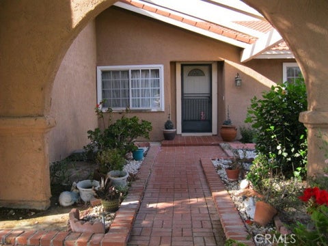 Photo of 3673 Citronella ST, Simi Valley, CA 93063 (MLS # SR26208374)