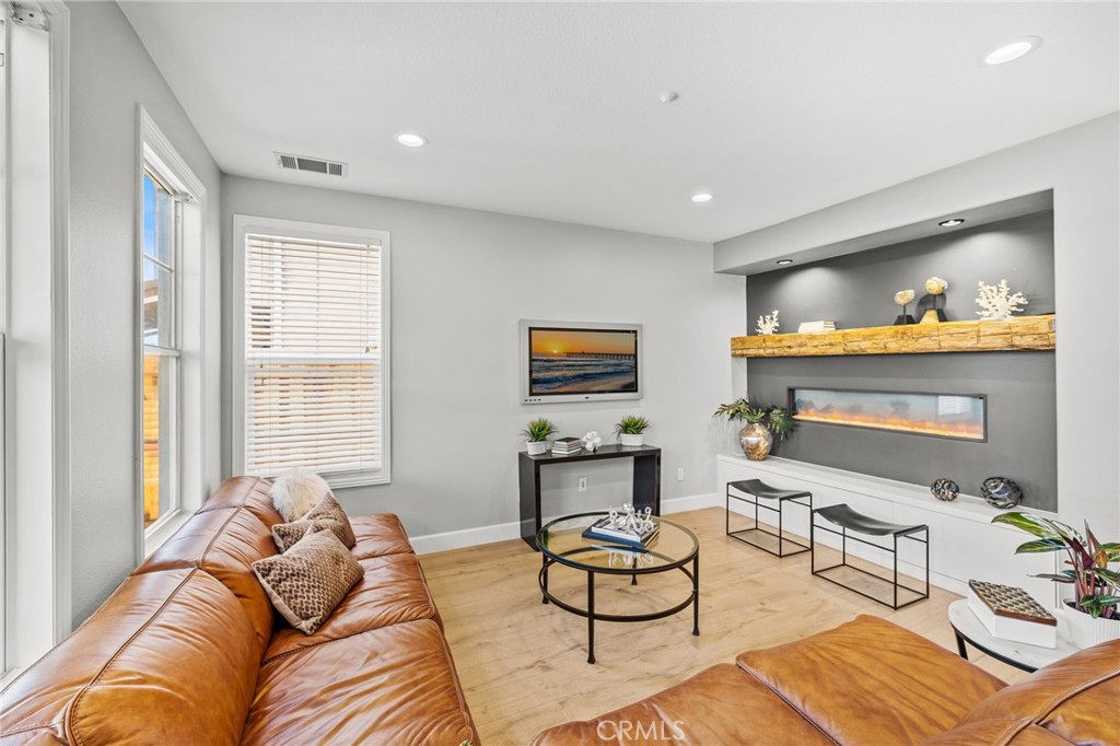 Ridgemore (RIDG) - Residential Lease