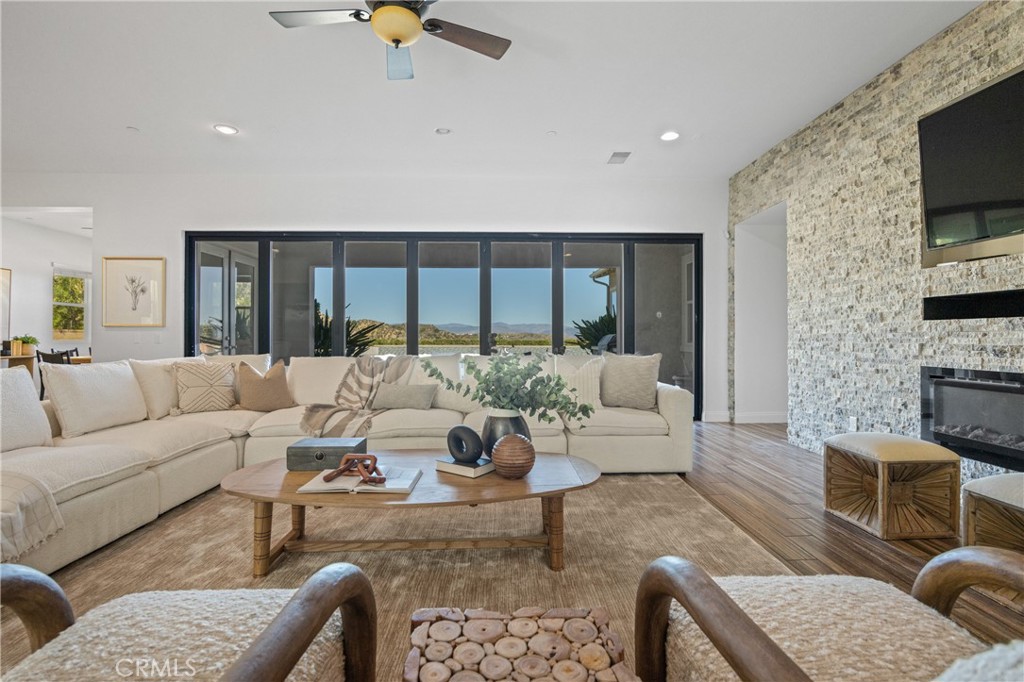 Oakridge (OKRSO) - Residential