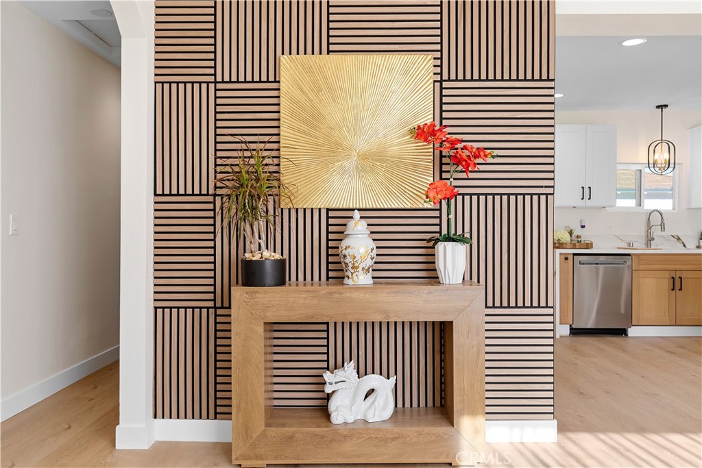 6138 Pepperwood