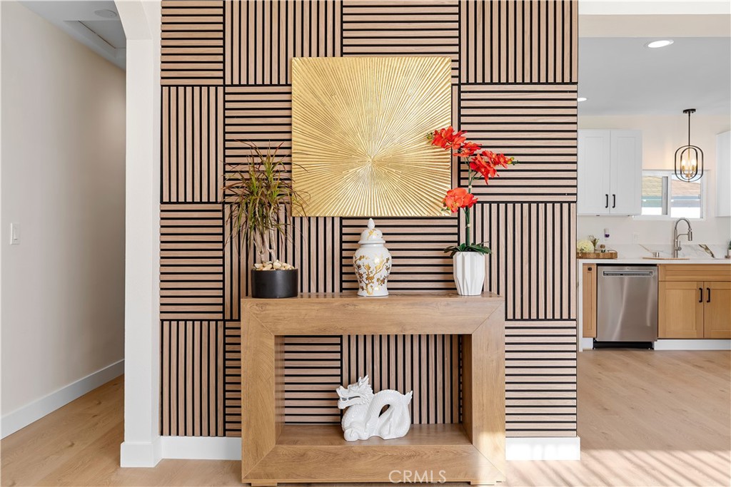 6138 Pepperwood