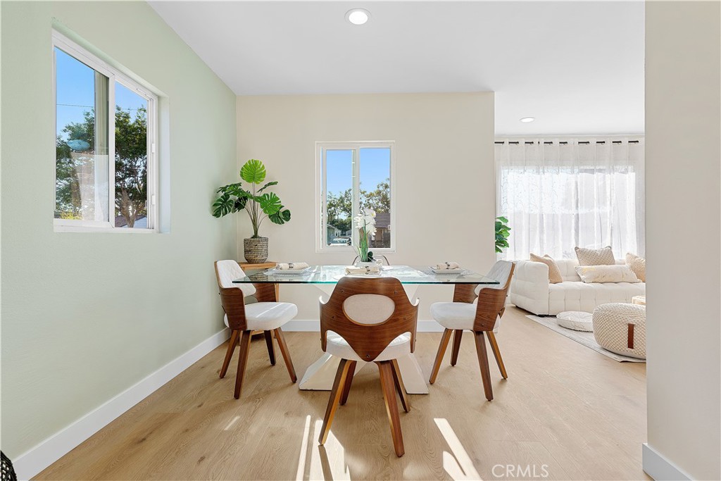 6138 Pepperwood