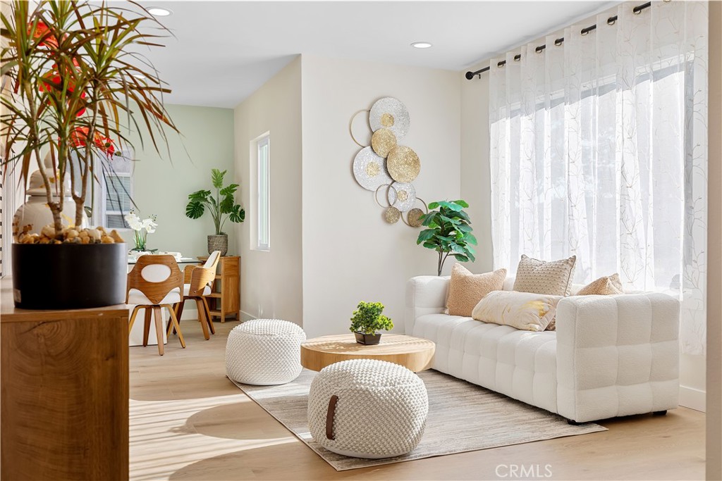 6138 Pepperwood