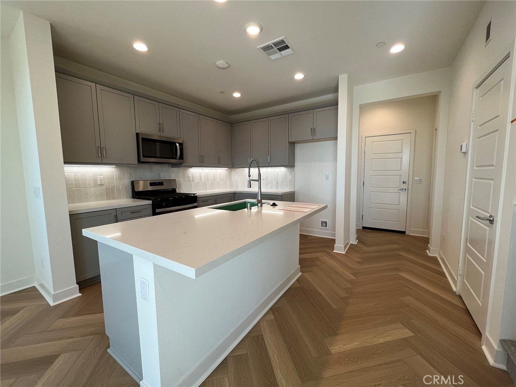 4036 E Peony Paseo 7
