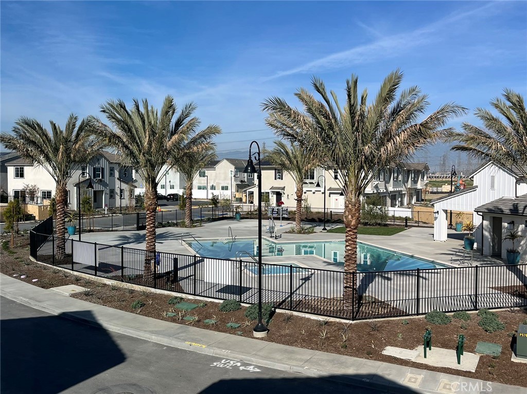 4036 E Peony Paseo 7