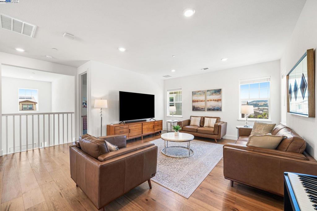 THE PRESERVE - Residential