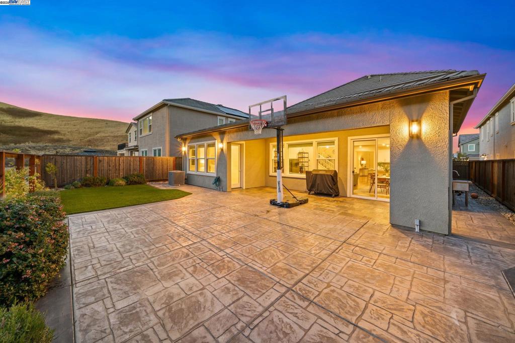 THE PRESERVE - Residential