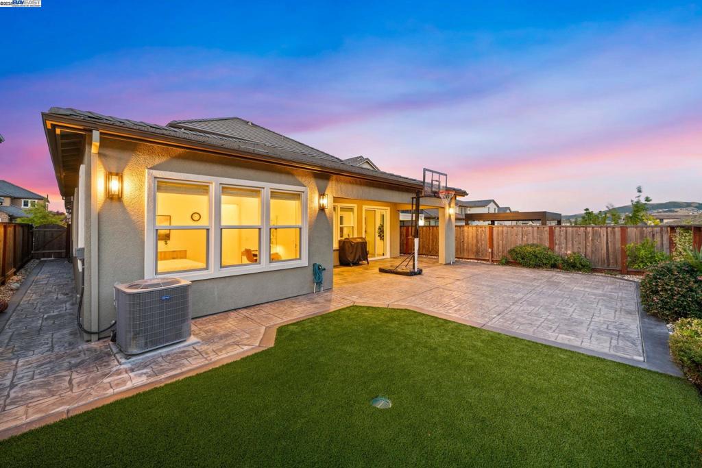 THE PRESERVE - Residential