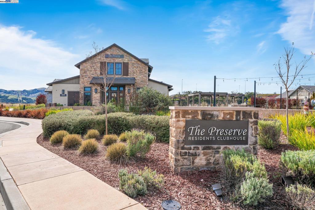 THE PRESERVE - Residential