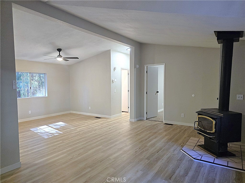 14401 Holmwood