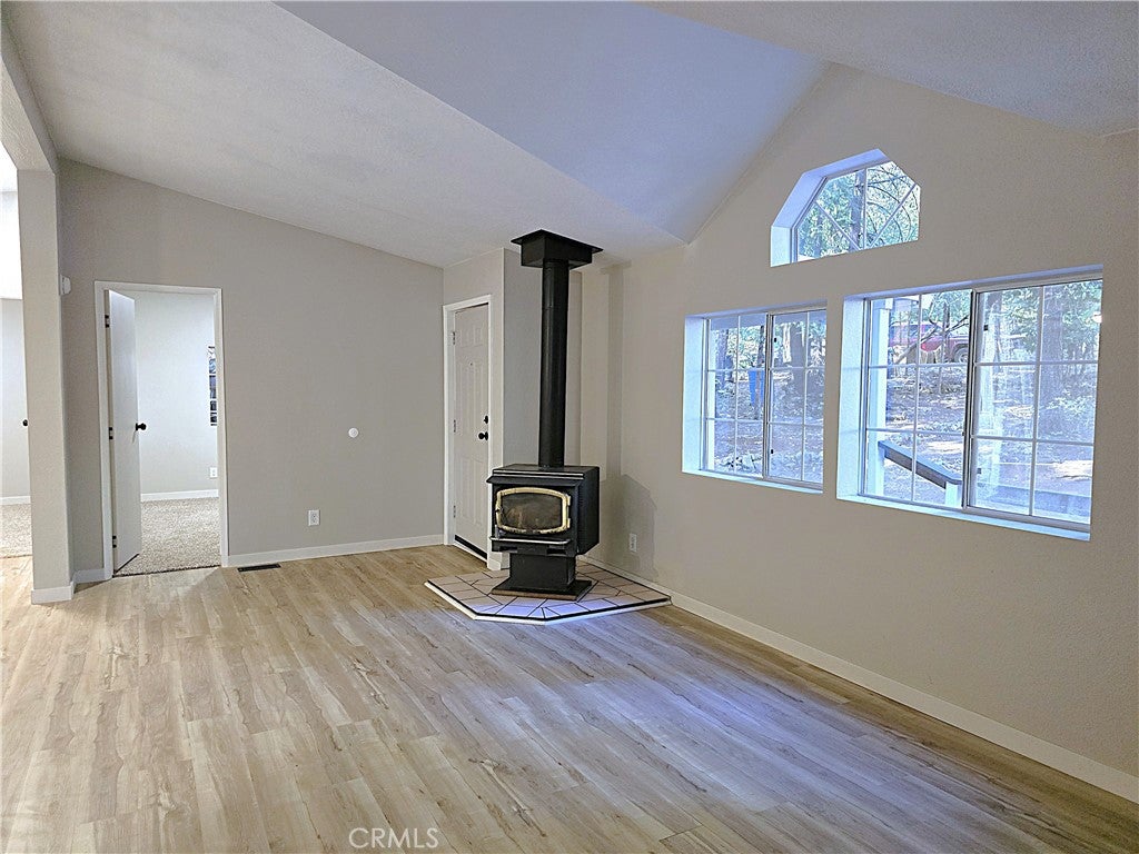 14401 Holmwood