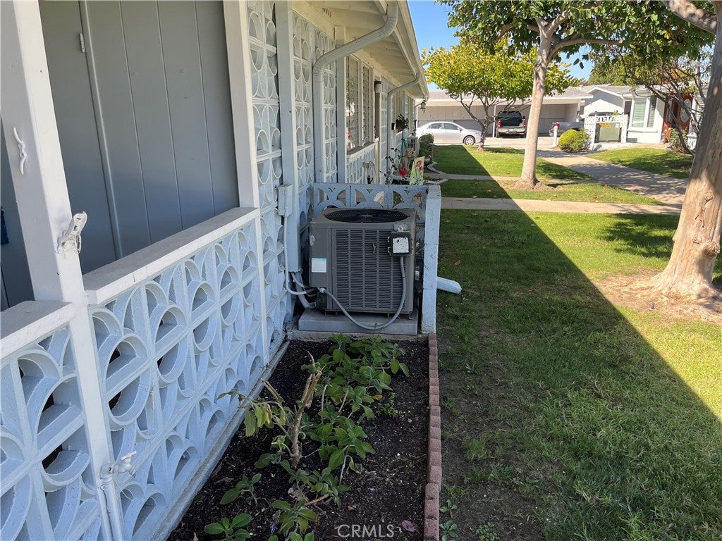 13862 Fresh Meadow Lane, M3-8J