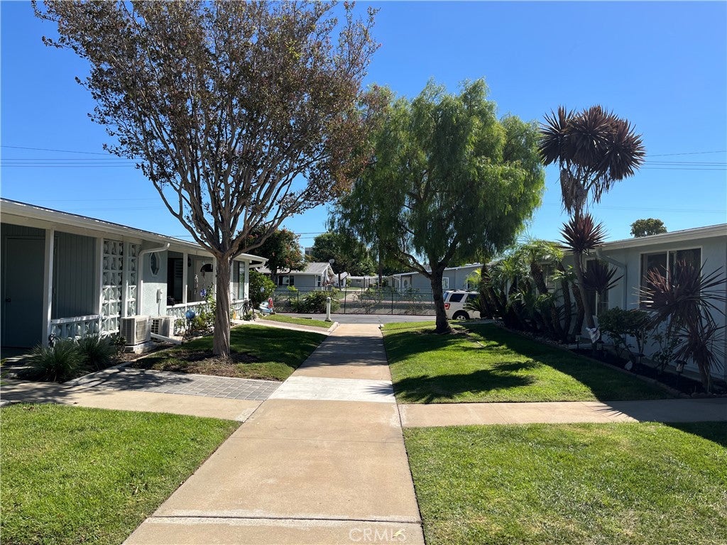13862 Fresh Meadow Lane, M3-8J