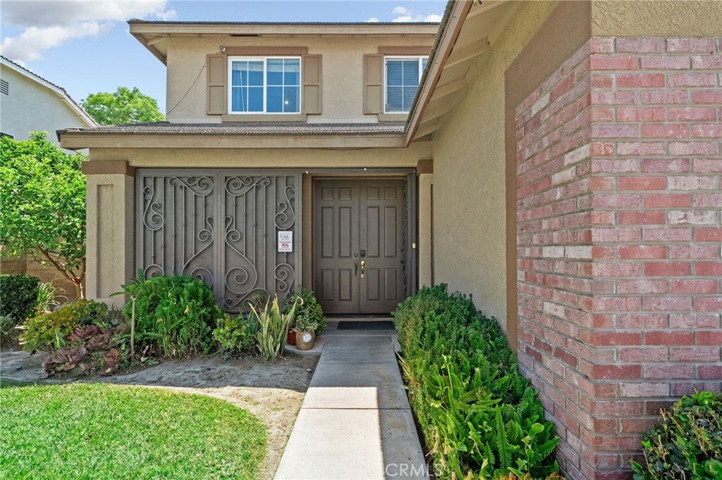 6380 Iris Court