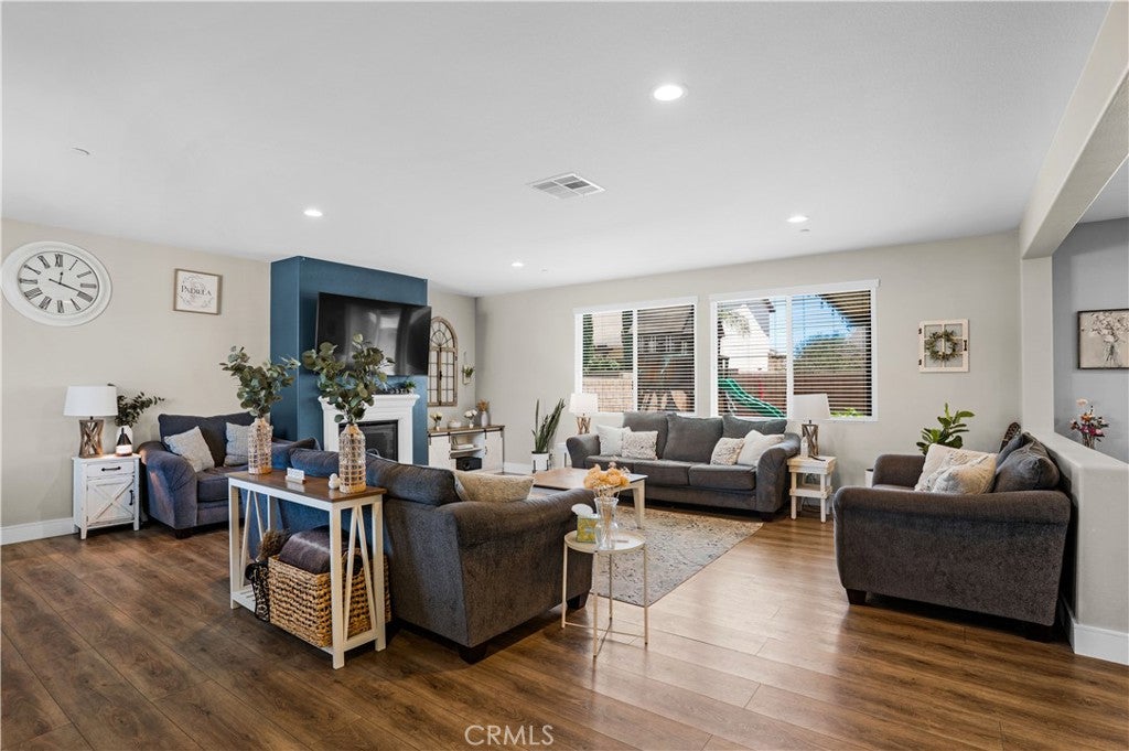 34900 Old Vine Court