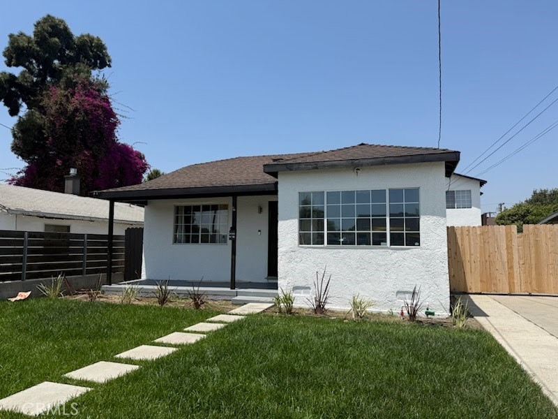 3869-3871 W 109th Street